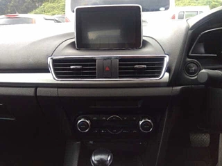 MAZDA AXELA 2015