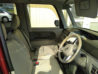 DAIHATSU TANTO 2015