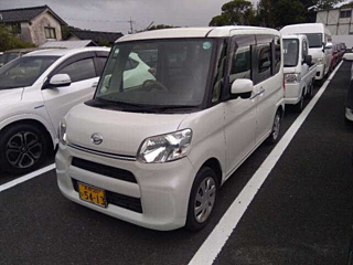DAIHATSU TANTO 2015