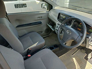 DAIHATSU MIRA E S 2014