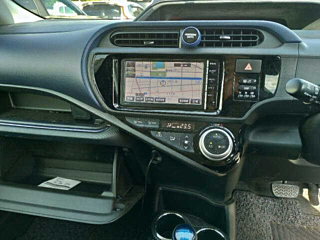 TOYOTA AQUA 2015