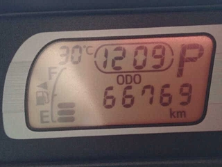 TOYOTA SPADE 2014