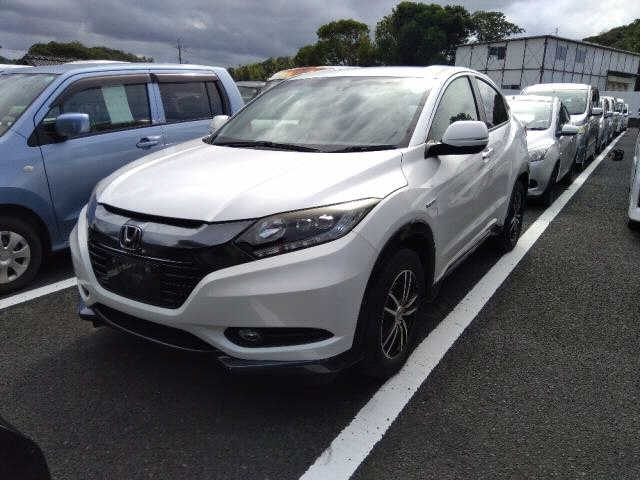 HONDA VEZEL 2015