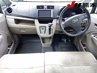 DAIHATSU MOVE 2013