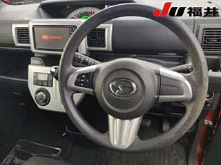 DAIHATSU WAKE 2014