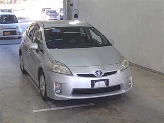 TOYOTA PRIUS 2011