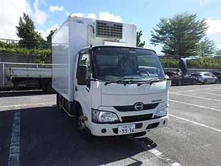 HINO DUTRO 2018