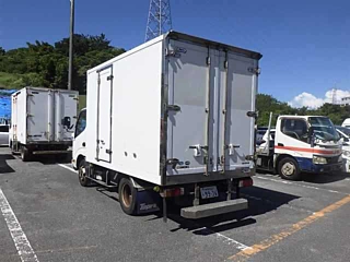 HINO DUTRO 2018