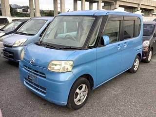 DAIHATSU TANTO 2008