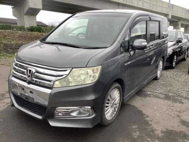 HONDA STEP WAGON 2010