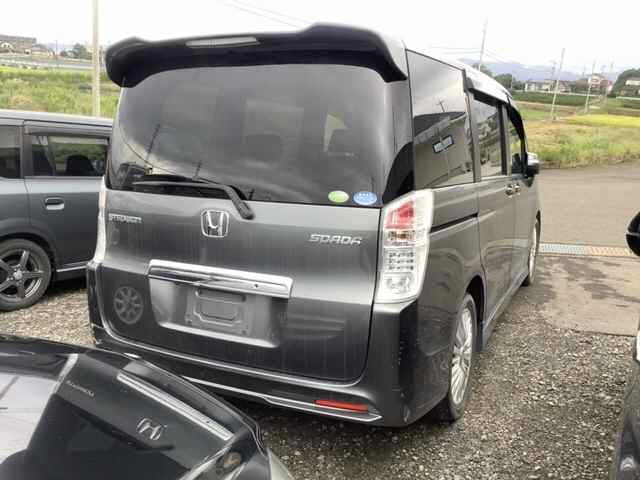 HONDA STEP WAGON 2010