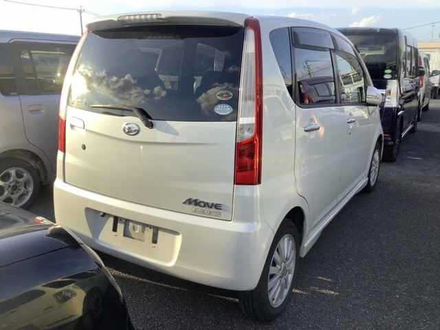 DAIHATSU MOVE 2010