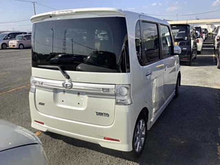 DAIHATSU TANTO 2013
