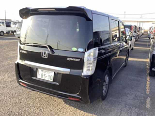 HONDA STEP WAGON 2013