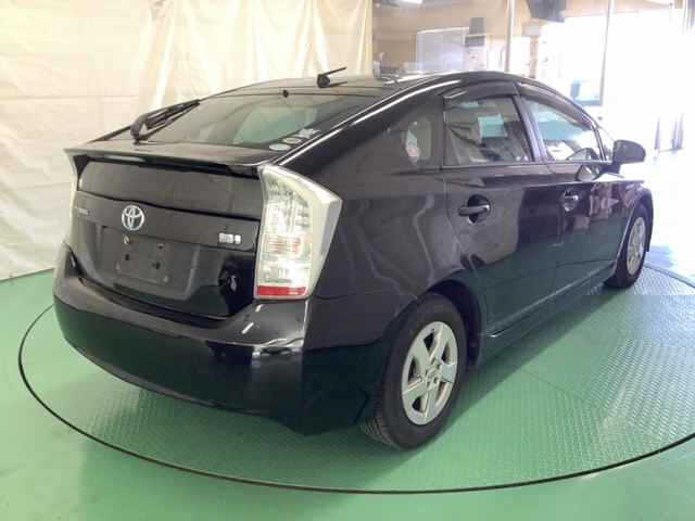 TOYOTA PRIUS 2010