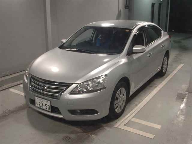 NISSAN SYLPHY 2019