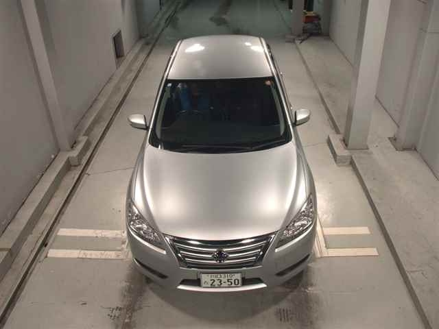 NISSAN SYLPHY 2019