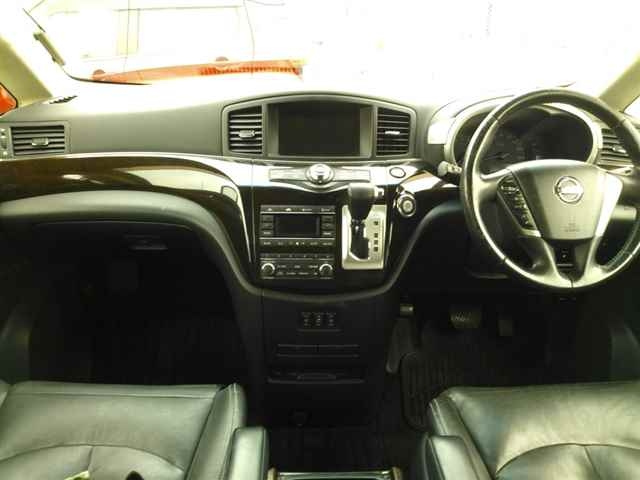 NISSAN ELGRAND 2011