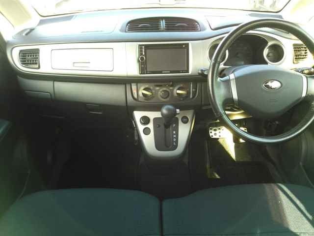 SUBARU STELLA 2010