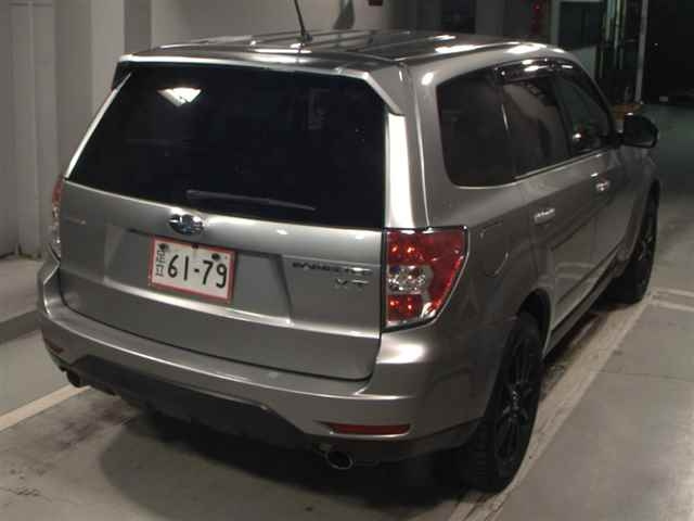 SUBARU FORESTER 2010
