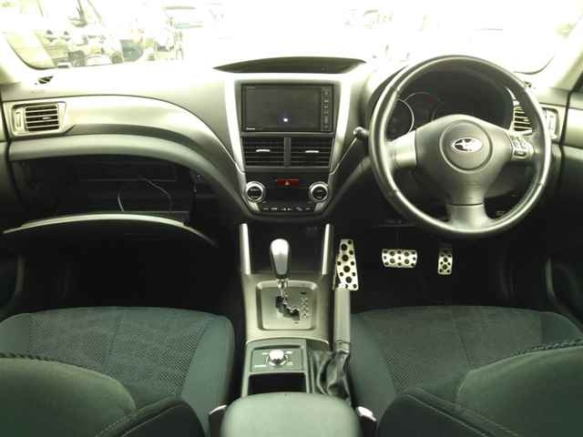 SUBARU FORESTER 2010