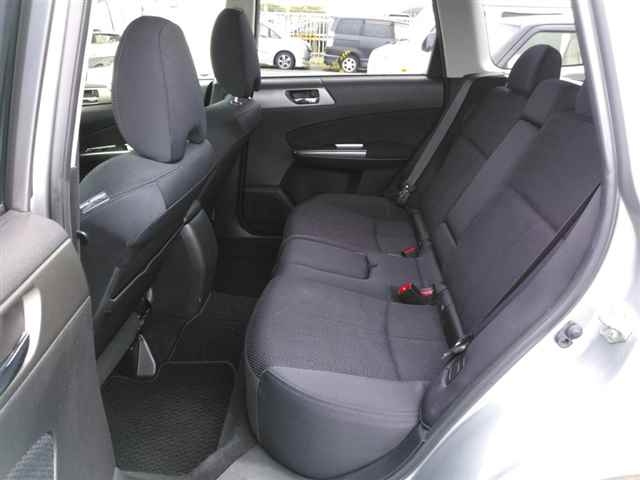 SUBARU FORESTER 2010