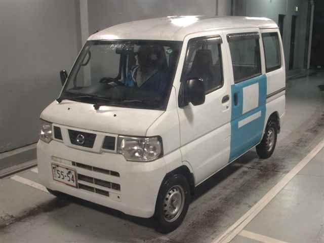 NISSAN CLIPPER VAN 2013