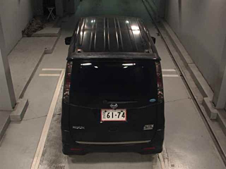 NISSAN ROOX 2010