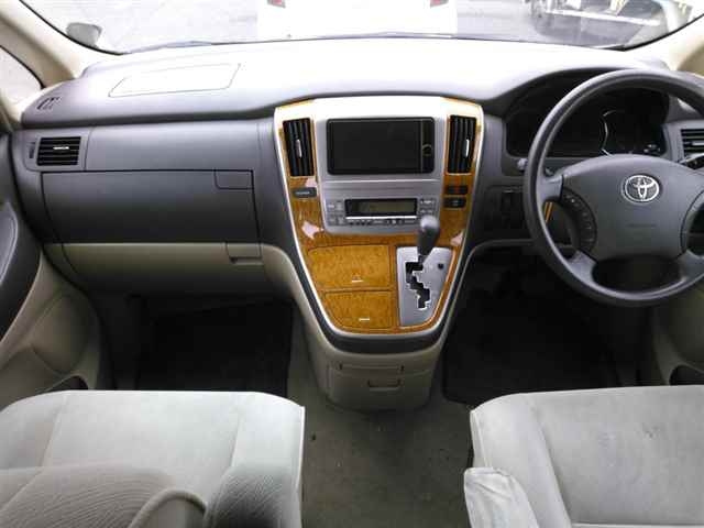 TOYOTA ALPHARD 2008