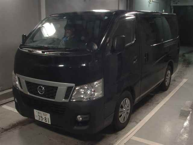 NISSAN CARAVAN 2015