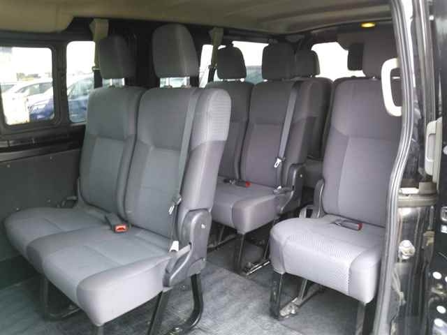 NISSAN CARAVAN 2015