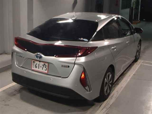 TOYOTA PRIUS PHV 2018