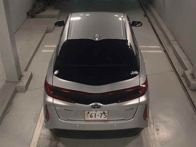 TOYOTA PRIUS PHV 2018