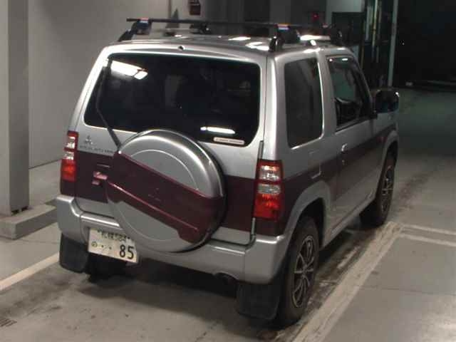 MITSUBISHI PAJERO MINI 2012