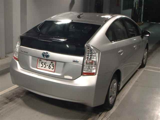 TOYOTA PRIUS 2010