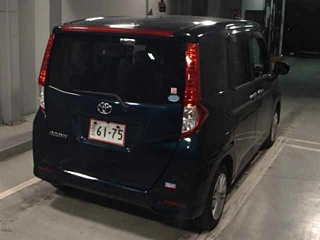 TOYOTA ROOMY 2020