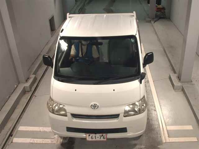 TOYOTA LITE ACE TRUCK 2017