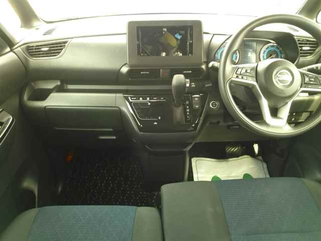 NISSAN ROOX 2020