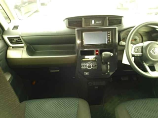 TOYOTA ROOMY 2020