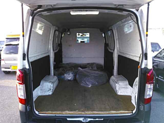 NISSAN CARAVAN VAN 2015