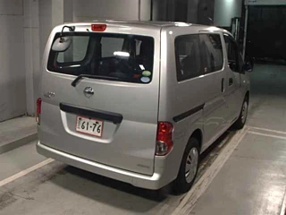 NISSAN NV200 2020