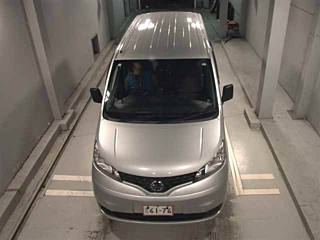NISSAN NV200 2020