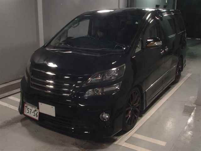 TOYOTA VELLFIRE 2013