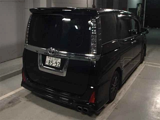 TOYOTA VOXY 2014