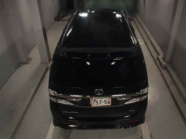 TOYOTA VELLFIRE 2013