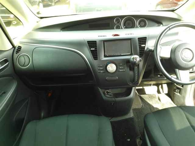 MAZDA BIANTE 2012