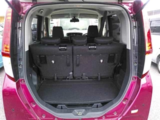 TOYOTA ROOMY 2017
