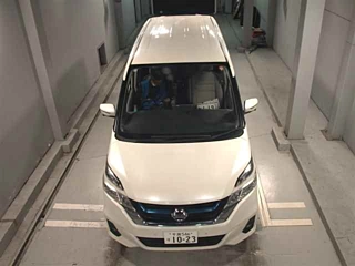 NISSAN SERENA 2018