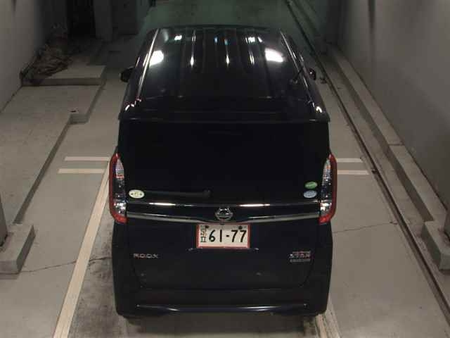 NISSAN ROOX 2020