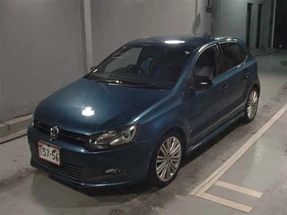 VOLKSWAGEN POLO 2014